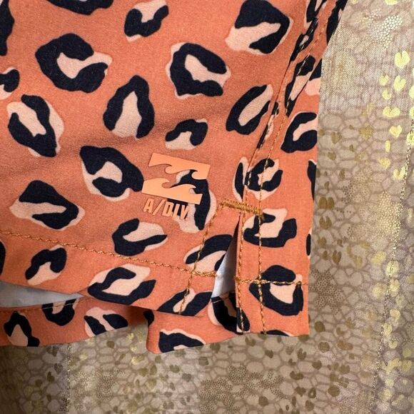 Billabong Adventure Division Orange Black Cheetah Print Active Shorts Large NWT - Picture 5 of 10